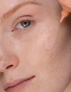 TWO POLES GLYCOLIC ACID PHA VACATION SKIN TREATMENT 40ML 2