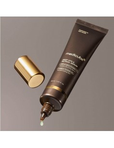 MEDICUBE DEEP VITA A RETINOL SERUM 30ML 2